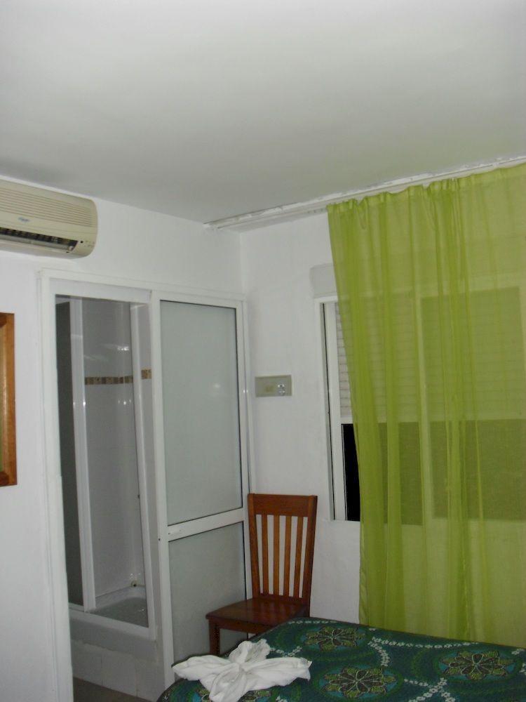 Virgen Del Rocio II Hotell Torremolinos Exteriör bild