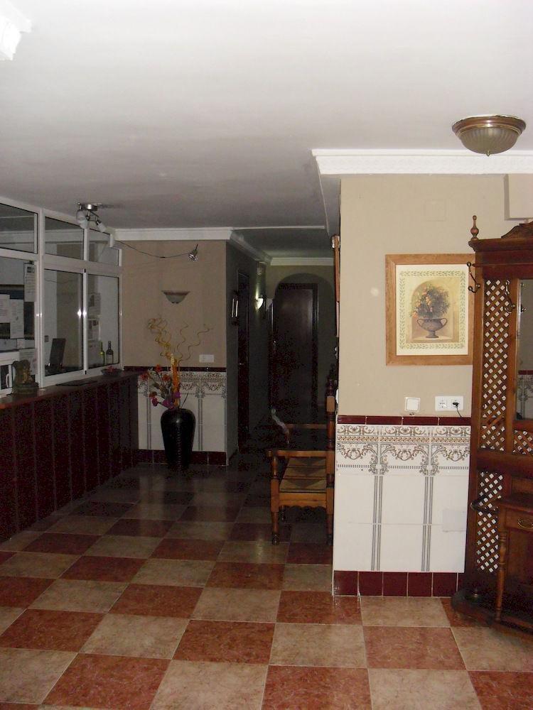 Virgen Del Rocio II Hotell Torremolinos Exteriör bild